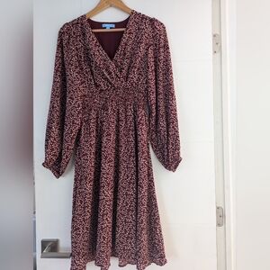 Draper James Clip Dot Fit & Flare, size small, maroon color